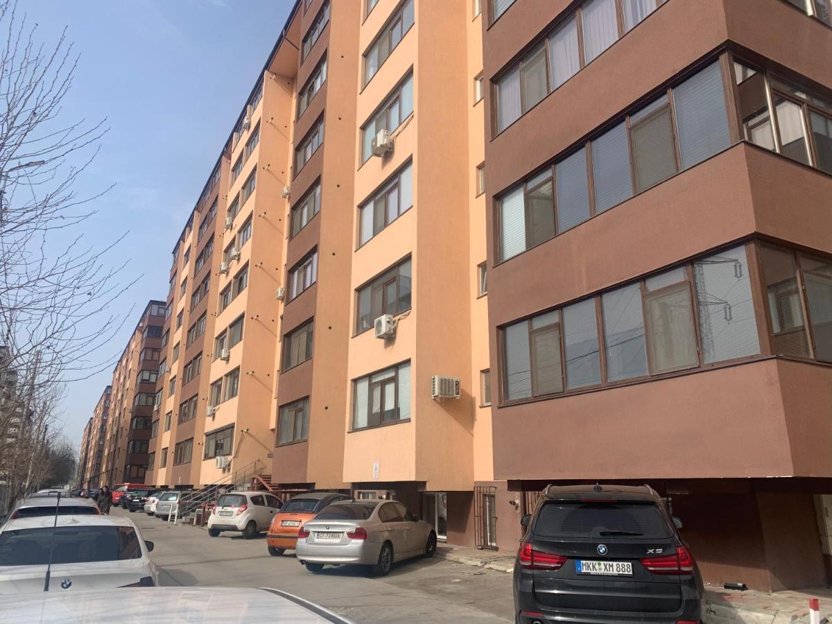 Studio Militari Residence Mr_1 Roşu Zewnętrze zdjęcie